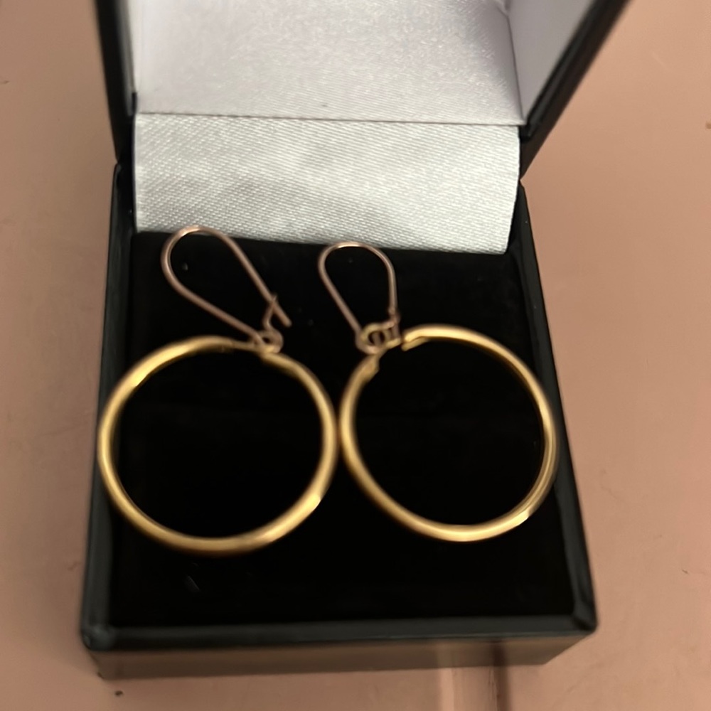 Vintage super simple Italian earrings